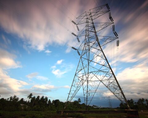 Elektriciteitsnet flexibeler gebruiken scheelt miljarden en dempt rekening